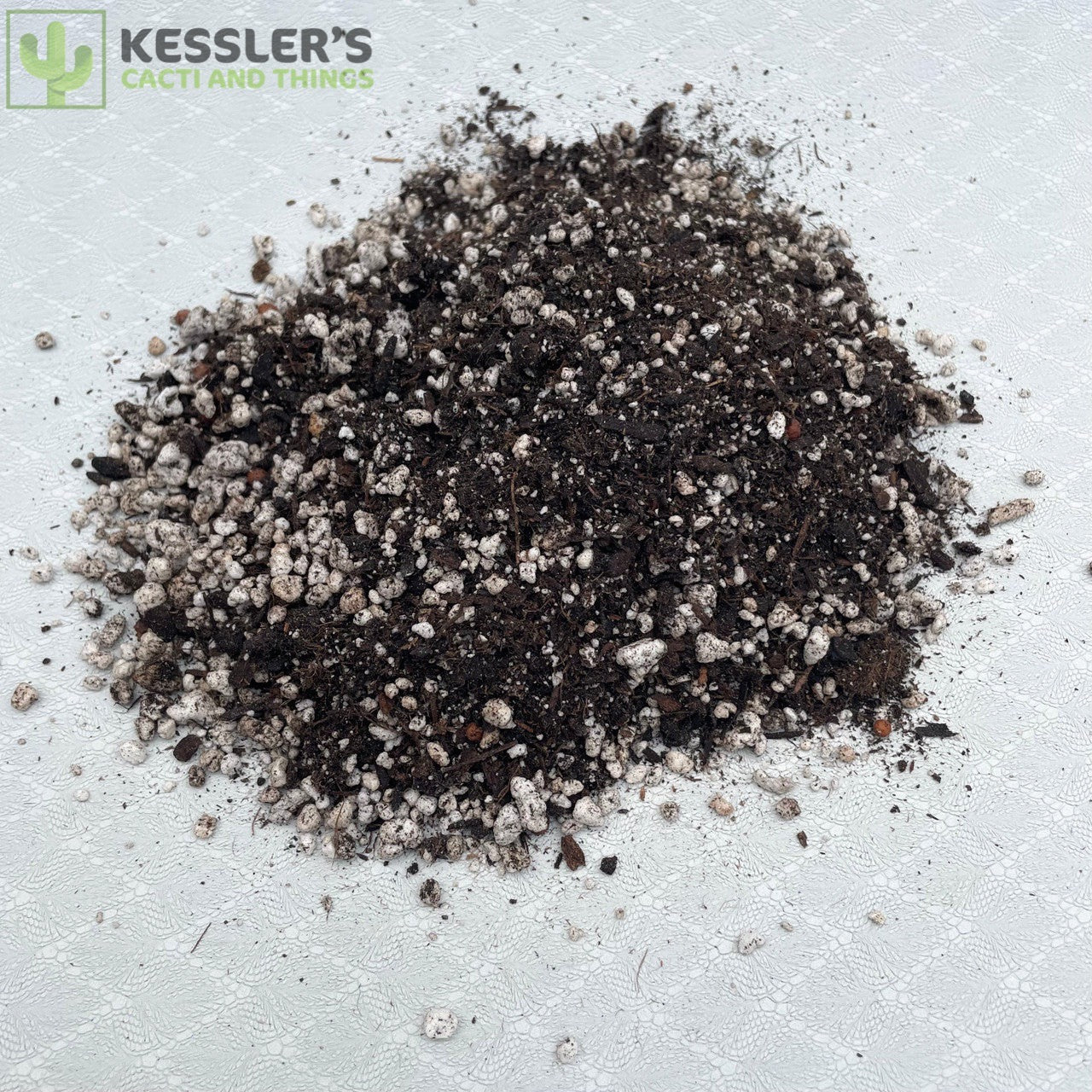 natural-succulent-soil-fertilizer-nutrient-rich-cacti-organic